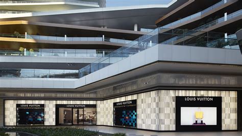 lv zorlu